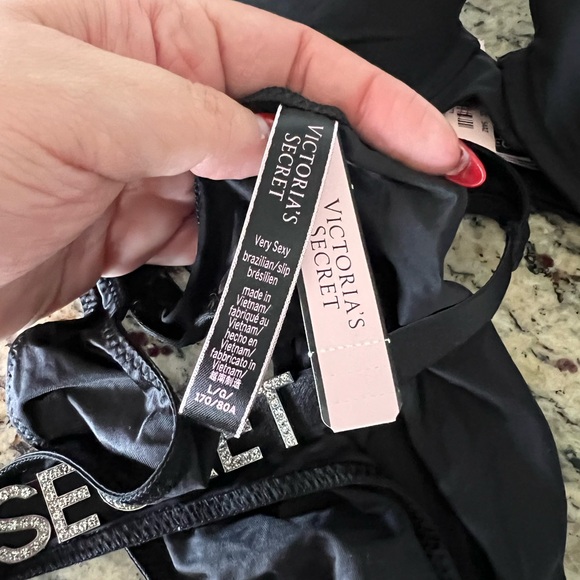 VS Set - Picture 2 of 8